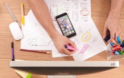 Flat Design vs Skeuomorphism: Differences, Examples, and When to Use Each